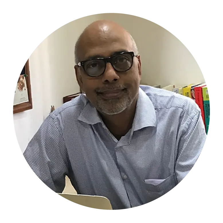 Dr. Mandaar Pande